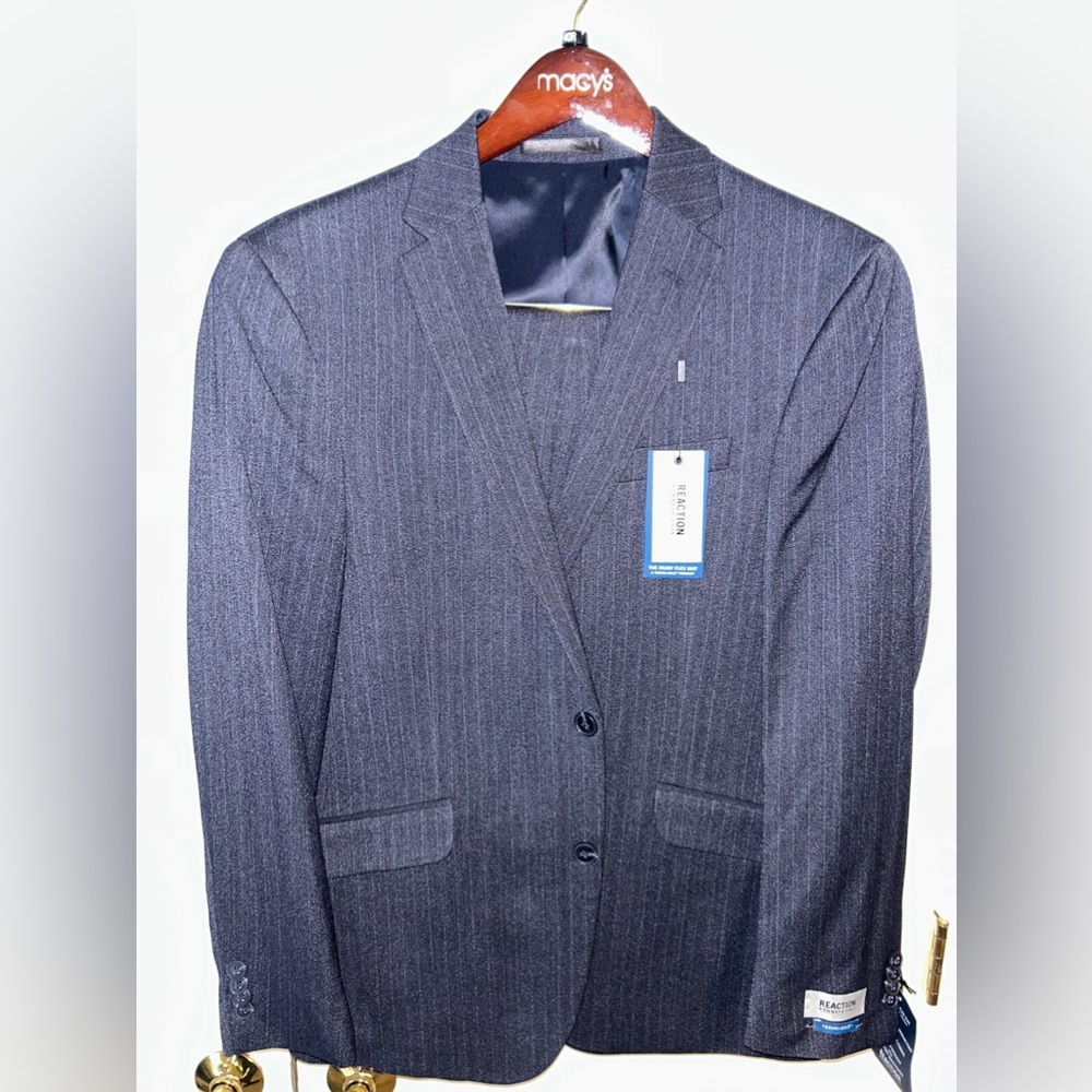 NWT Men's 40R Navy Pinstriped Kenneth Cole Suit